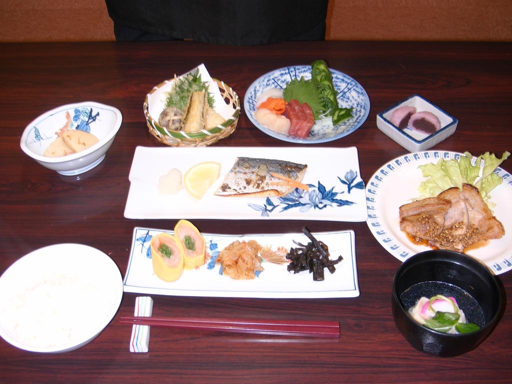 Jyuen Hotel Yamanashi  Eksteriør billede